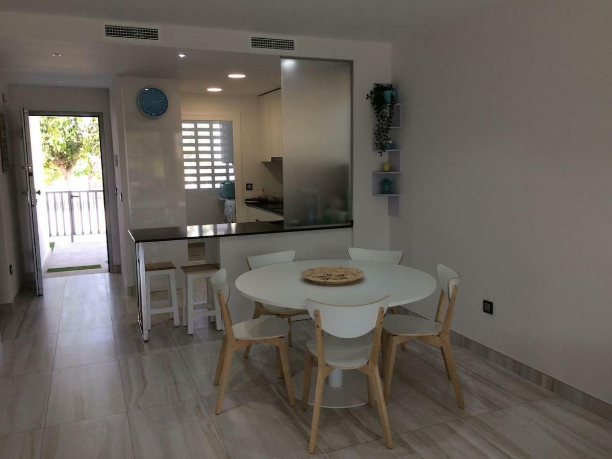 Exclusive New Apartment On The Beach Pilar de la Horadada Exteriér fotografie